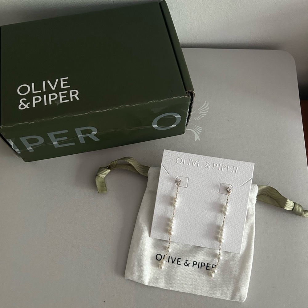 Olive & Piper Pearl Drop Earrings